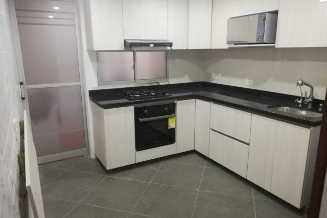 Oficina de arquitectos en Bogotá reconocida por entregar proyectos a tiempo y sin estrés.